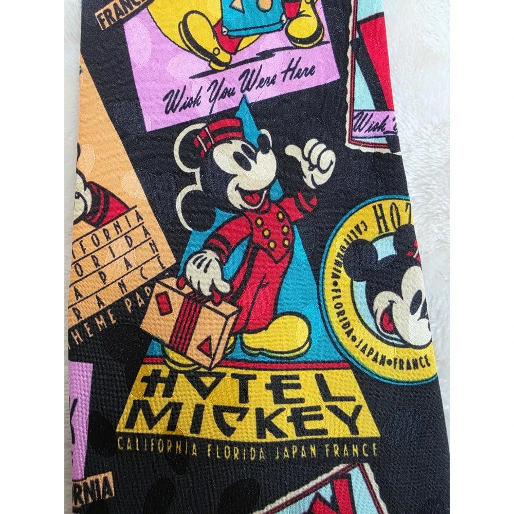 Mickey Inc Disney Mens Silk Tie Vintage Theme Park Hotel Bellhop Mickey Mouse‎
